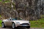 Aston Martin DB11 V8 Volante 2018 года (UK)